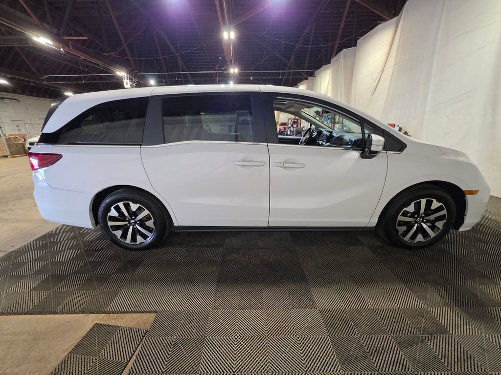 Used 2025 Honda Odyssey EX-L image 6