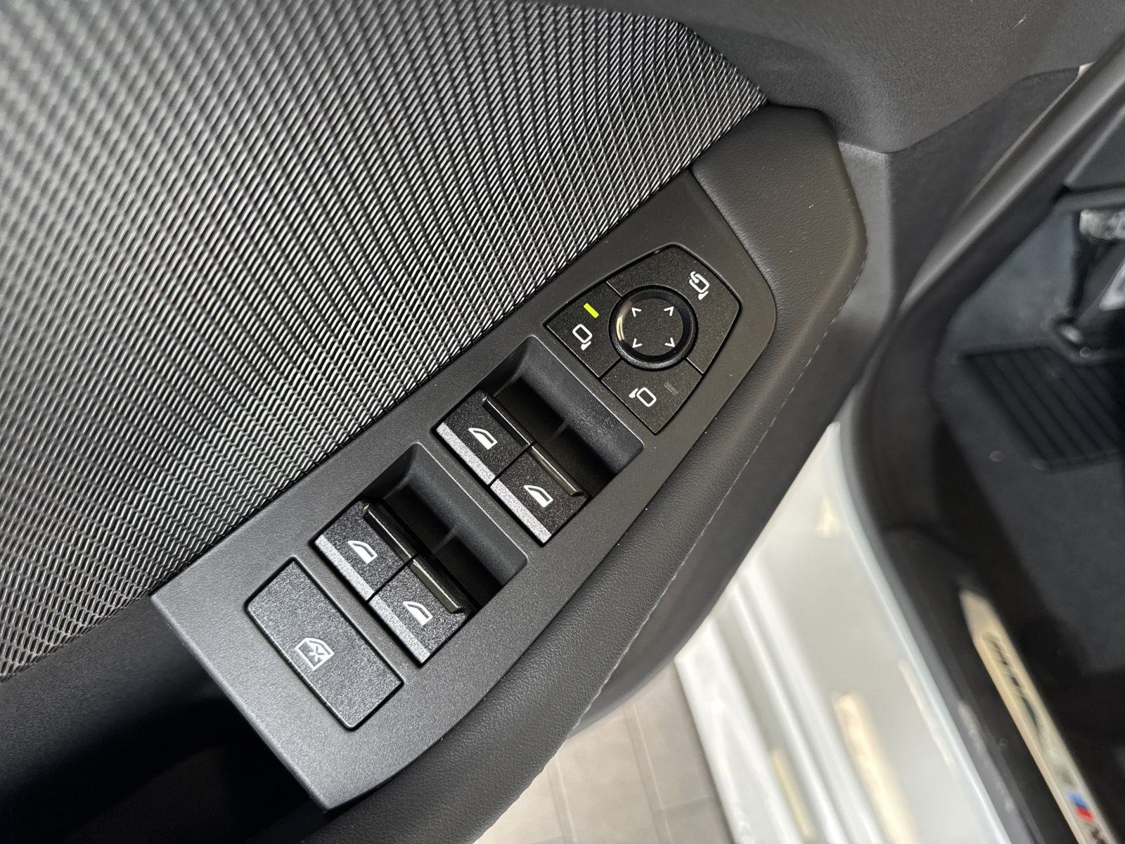 Used 2025 BMW M235i xDrive w/ Premium Package image 20