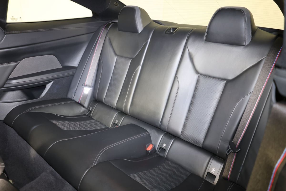 Used 2021 BMW M4 Competition w/ Executive Package RWD image 11