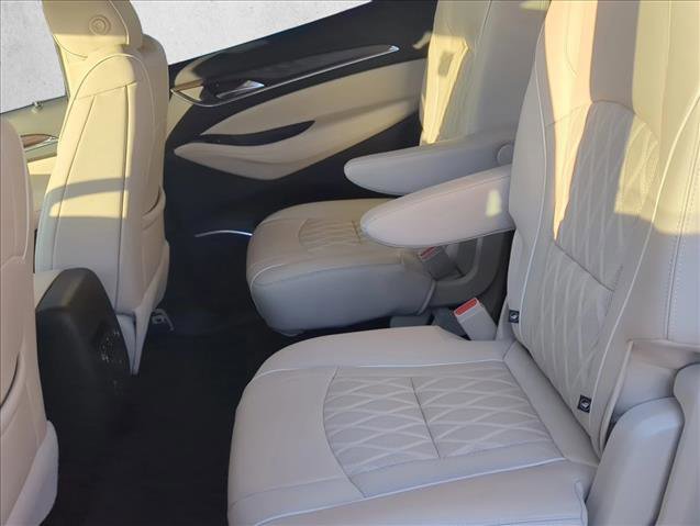 Used 2022 Buick Enclave Avenir w/ Avenir Technology Package AWD/4WD image 21