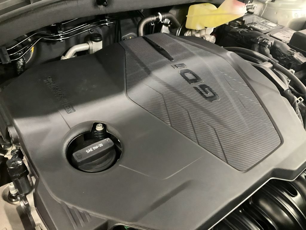 Certified 2026 Kia Sorento LX FWD image 9