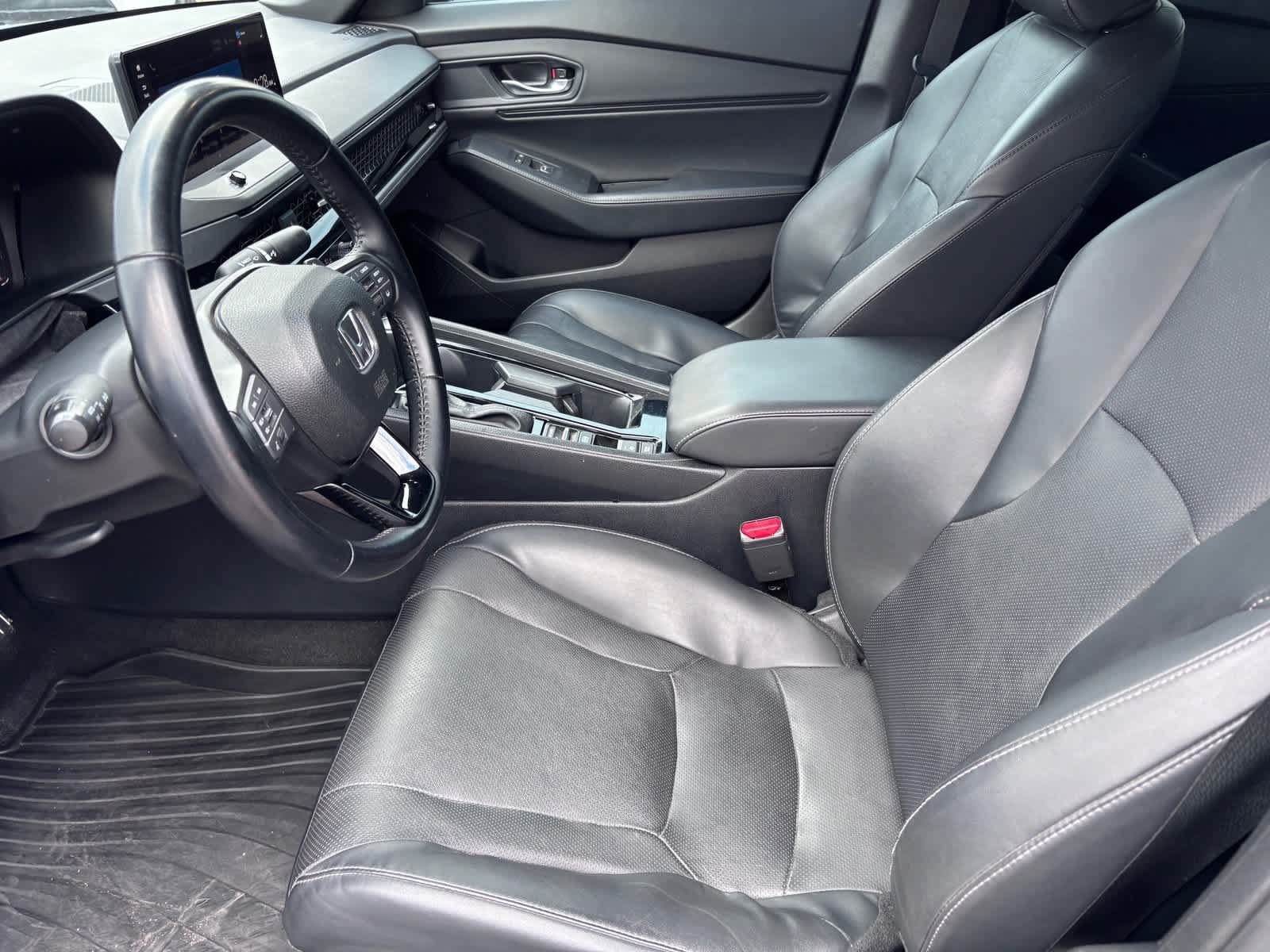 Used 2025 Honda Accord Sport image 11