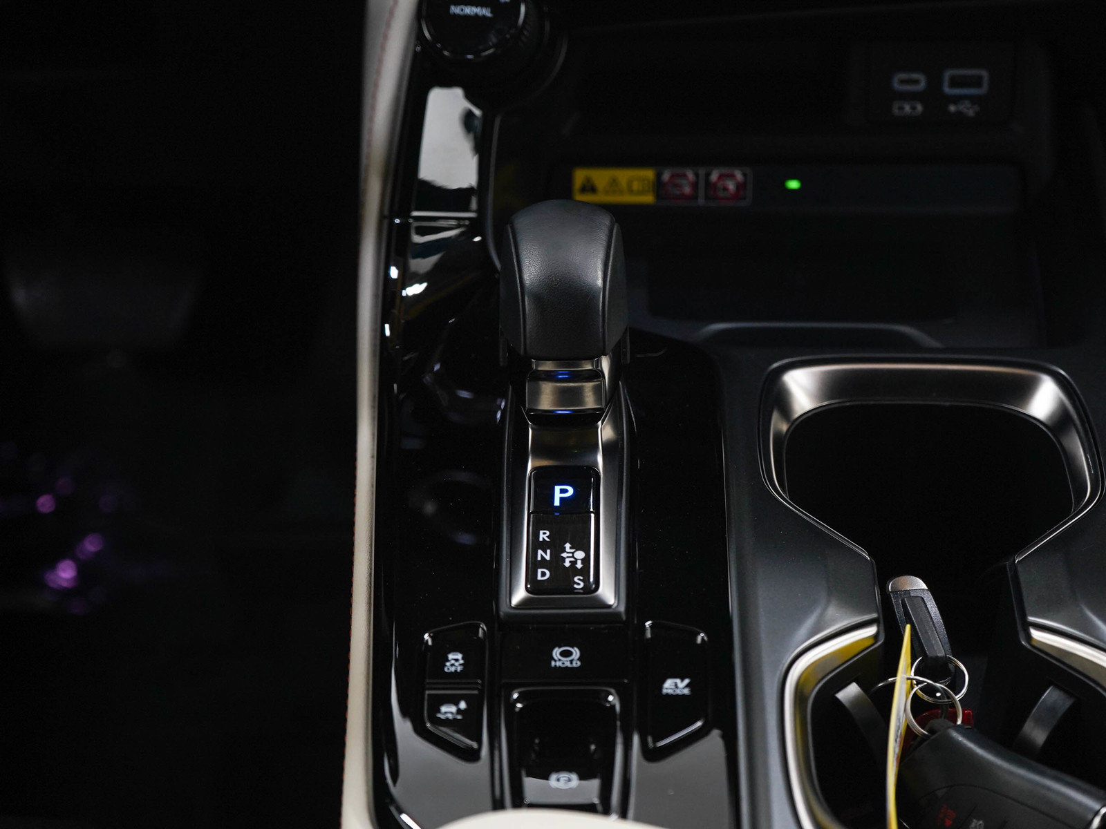 Used 2022 Lexus NX 350h AWD image 19