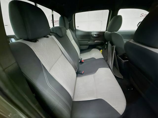 Used 2022 Toyota Tacoma TRD Sport image 24