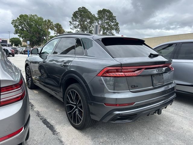 Used 2023 Audi Q8 Premium Plus image 3