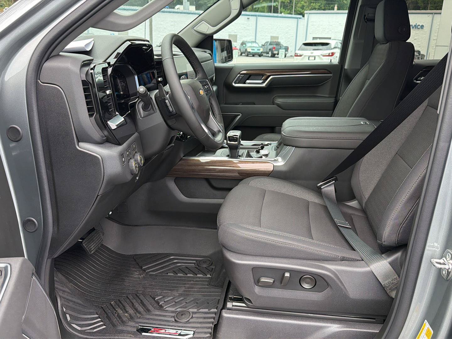 New 2026 Chevrolet Silverado 1500 LT AWD/4WD image 10