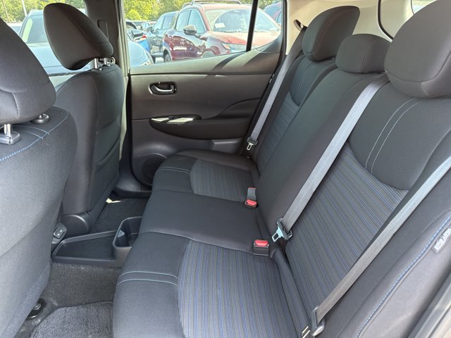Certified 2025 Nissan Leaf S FWD image 6