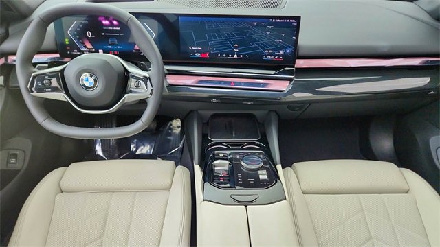 Used 2025 BMW 540i xDrive 540i xDrive image 35