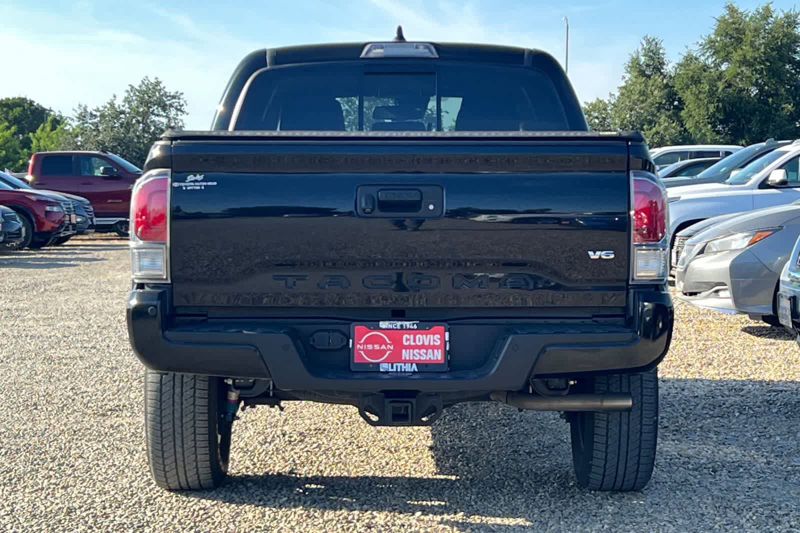 Used 2023 Toyota Tacoma TRD Sport w/ Advanced Technology Package AWD/4WD image 8