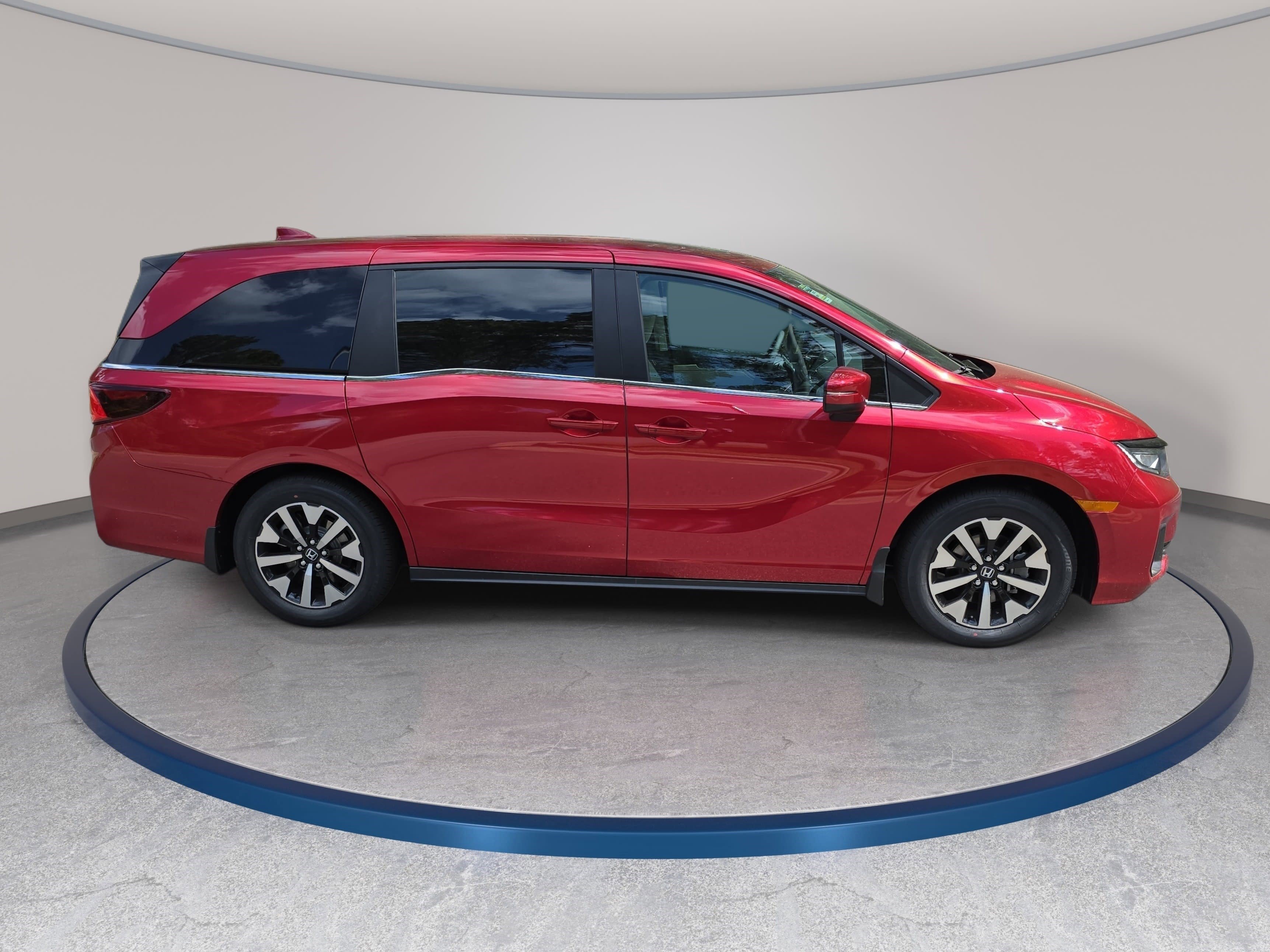 New 2026 Honda Odyssey EX-L image 4