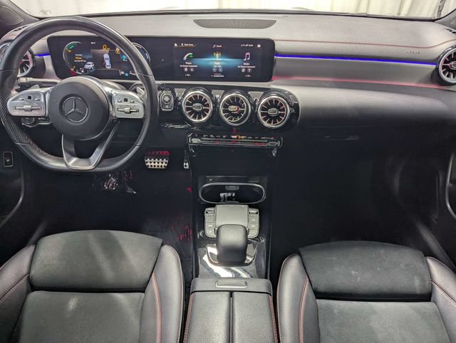 Used 2023 Mercedes-Benz CLA 250 image 6