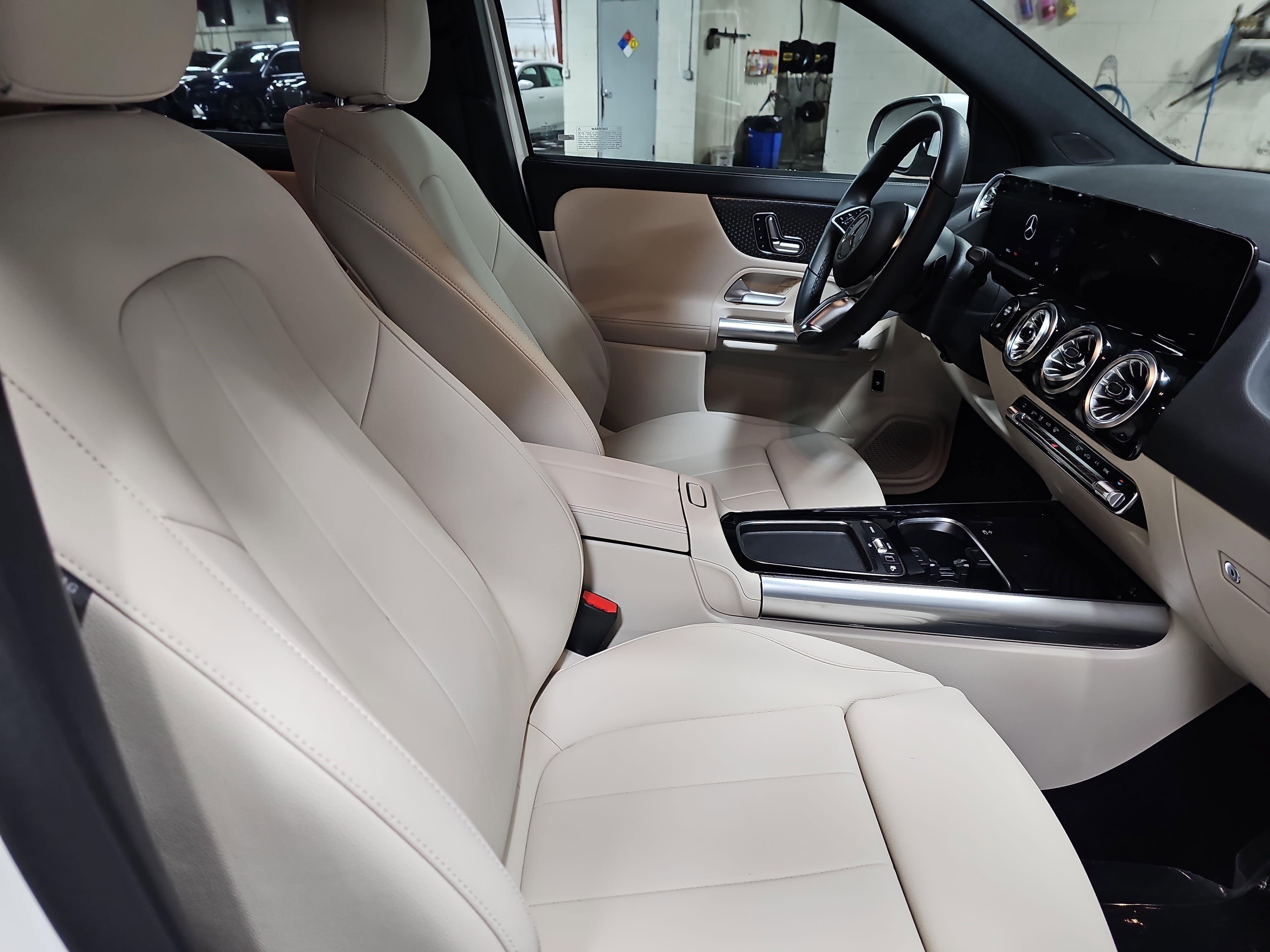 Certified 2026 Mercedes-Benz GLA 250 image 11