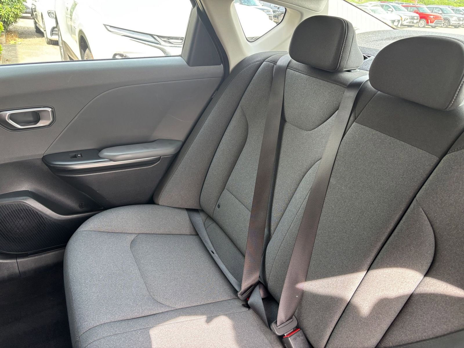 Used 2025 Kia K4 FWD image 39