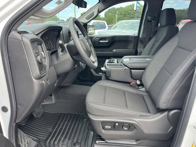 New 2026 Chevrolet Silverado 1500 Custom RWD image 9