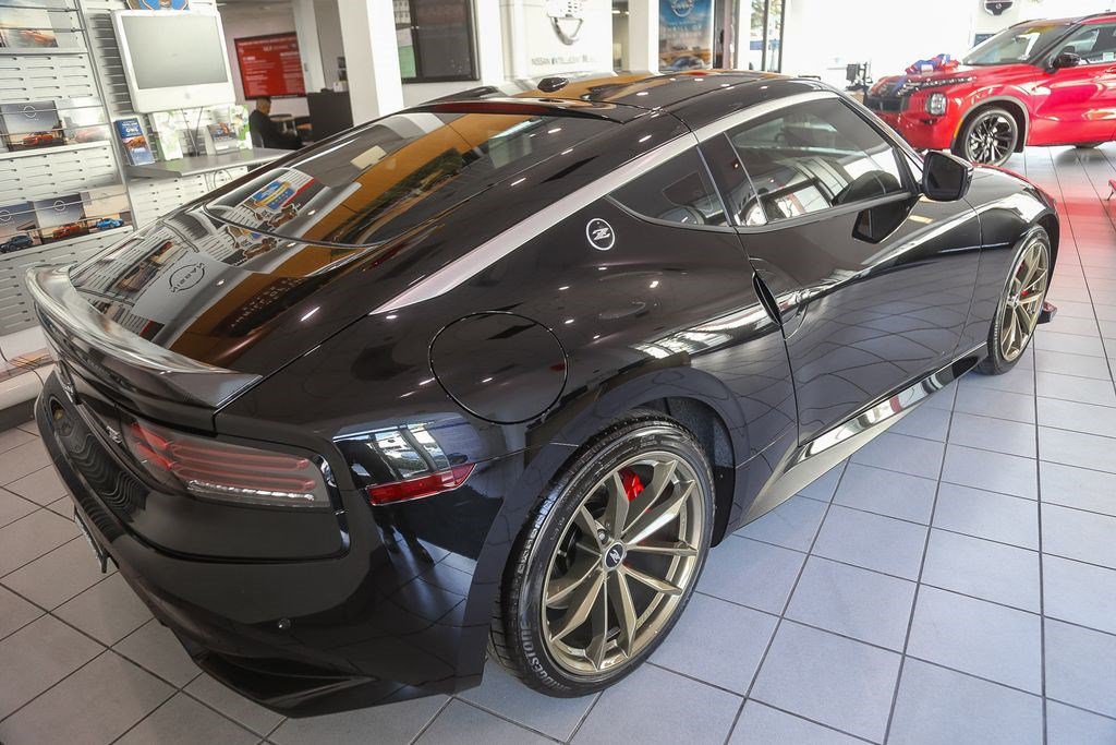 New 2026 Nissan Z Performance w/ Floor Mat Package RWD image 6