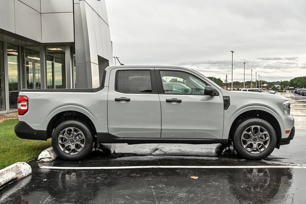 Certified 2022 Ford Maverick XLT w/ Equipment Group 300A Standard AWD/4WD image 12