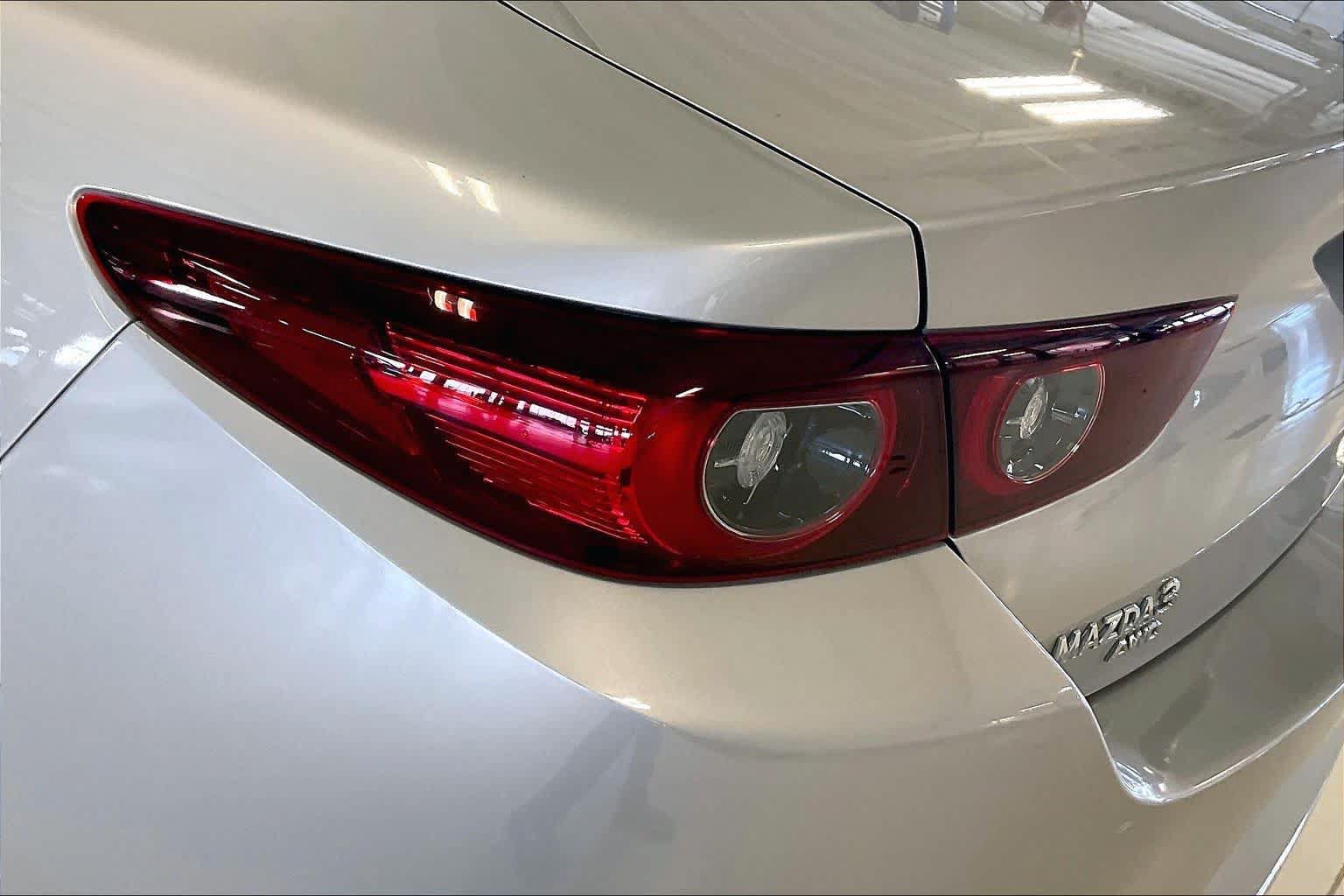 Used 2023 MAZDA MAZDA3 s AWD/4WD image 26