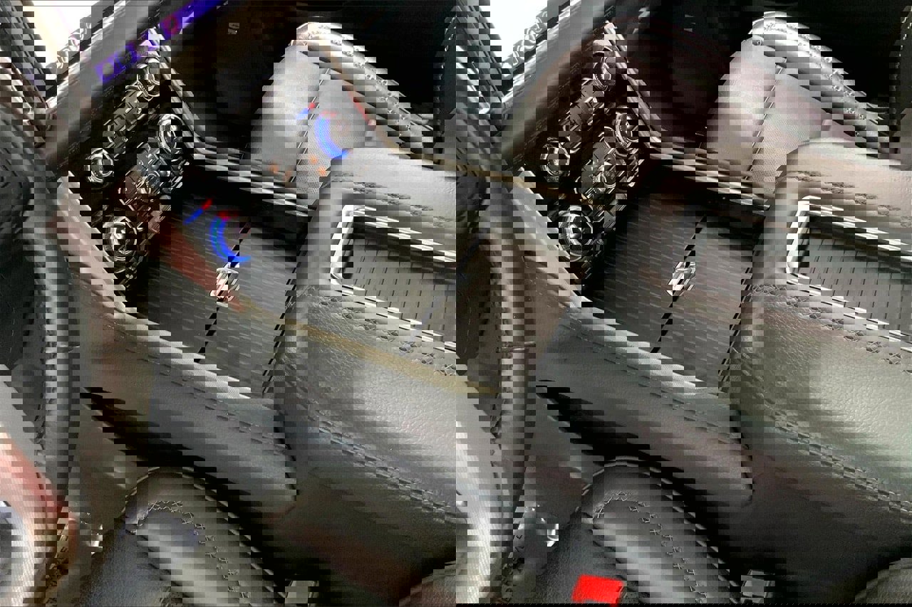 Used 2021 GMC Yukon Denali image 17