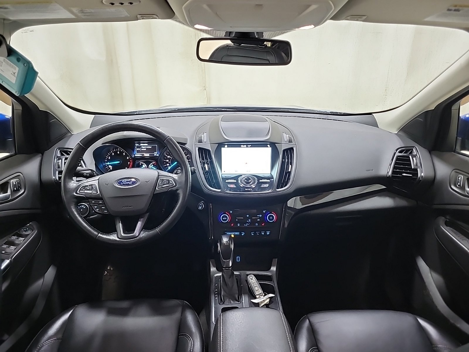 Used 2019 Ford Escape Titanium image 13