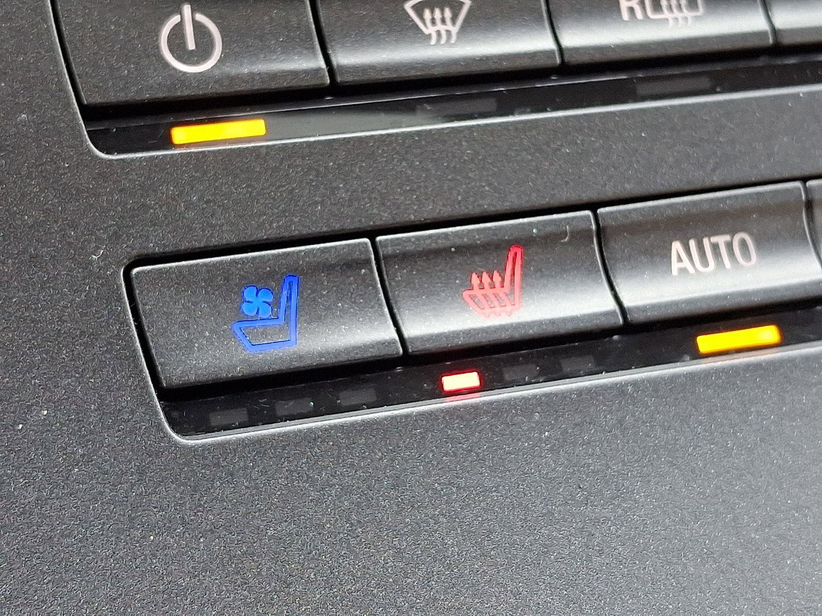 Used 2020 Lincoln Nautilus Reserve image 45