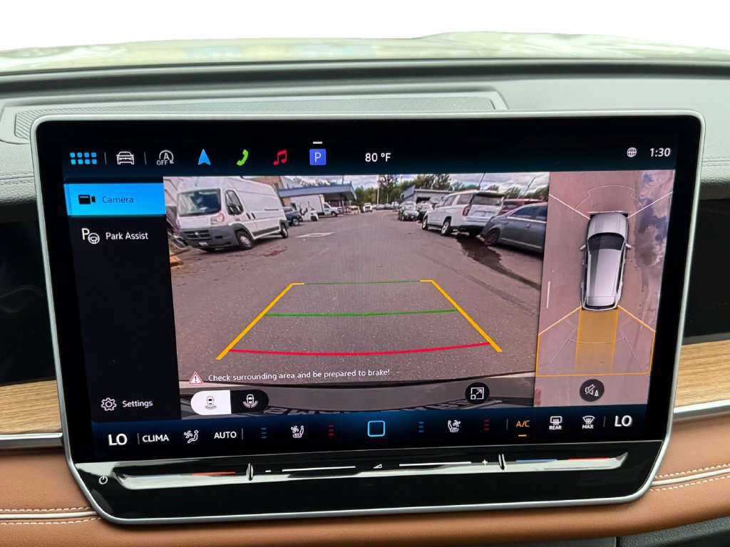 New 2026 Volkswagen Tiguan SEL R-Line AWD/4WD image 15