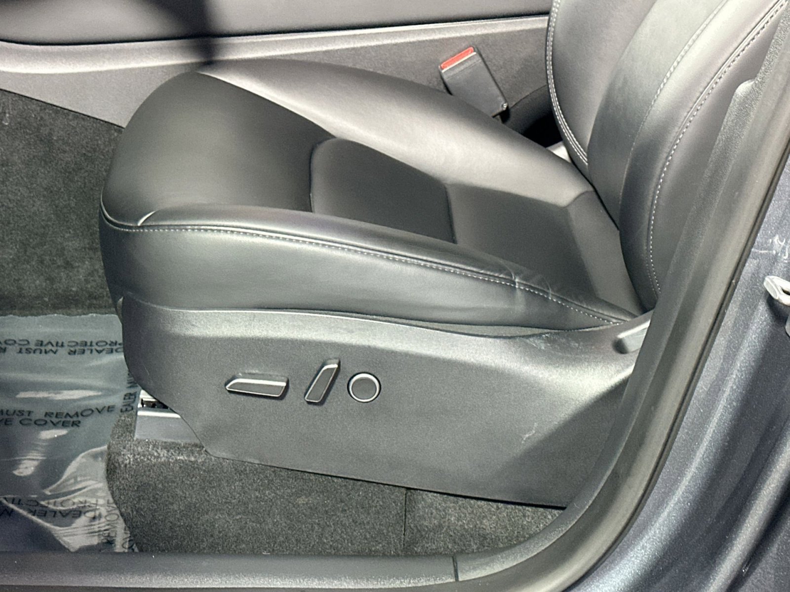 Used 2023 Tesla Model Y Long Range image 14