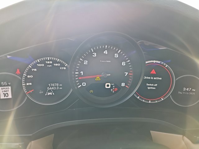 Used 2023 Porsche Cayenne image 20