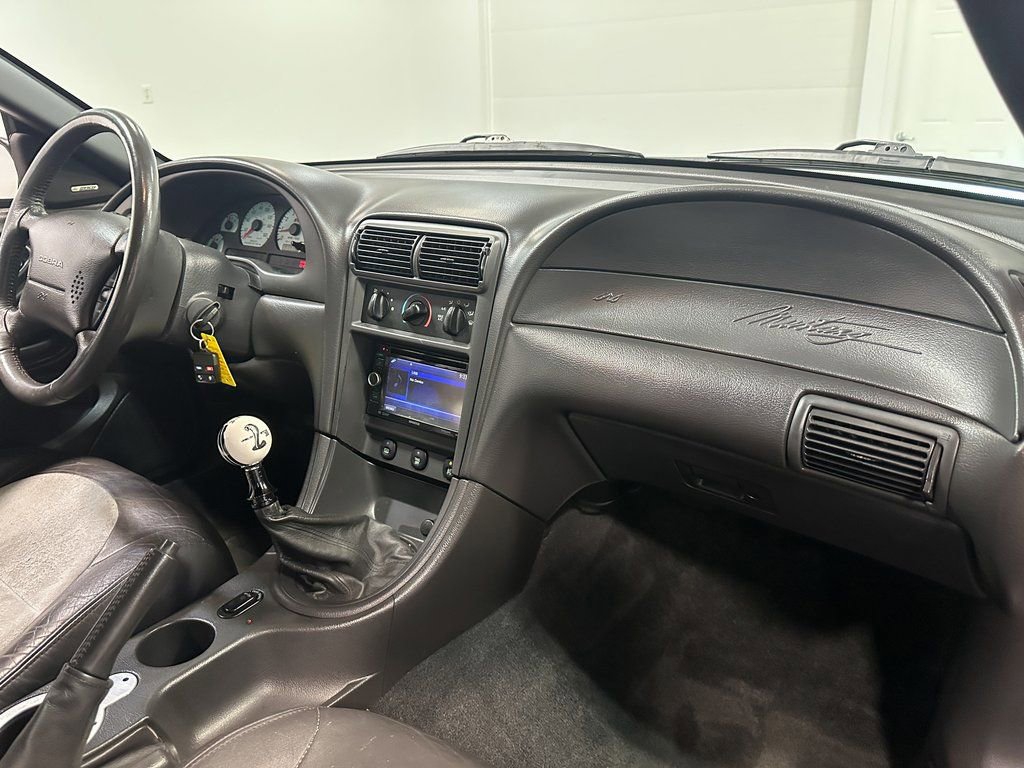 Used 2001 Ford Mustang Cobra image 87