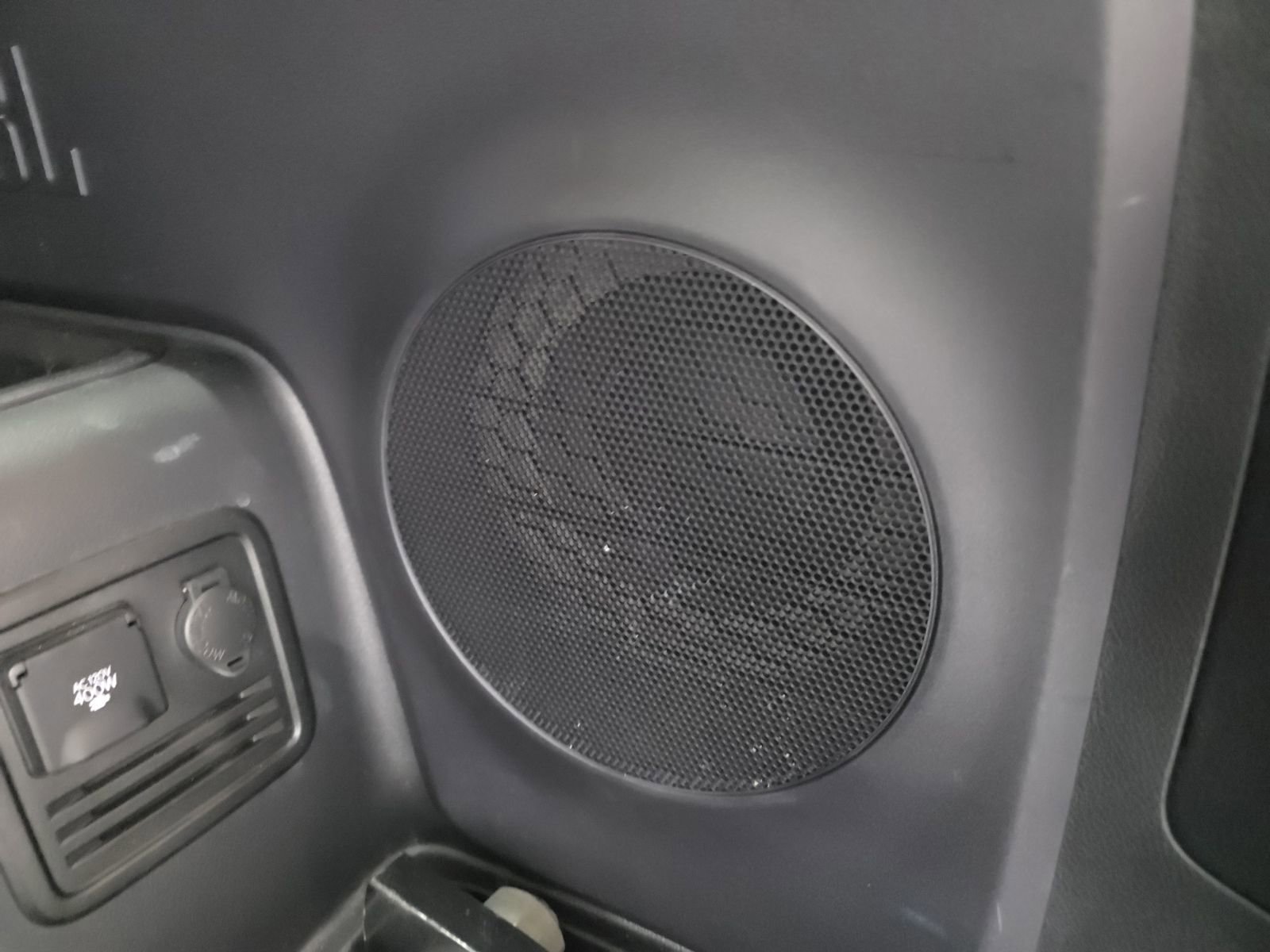 Used 2023 Toyota 4Runner Limited image 16