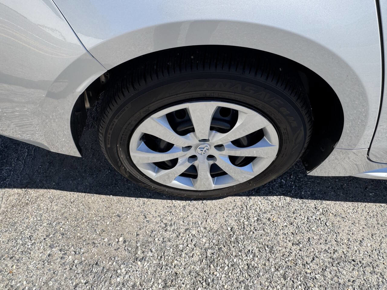 Used 2023 Toyota Corolla LE image 54