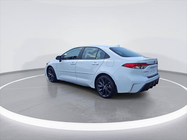 Certified 2023 Toyota Corolla SE w/ SE Premium Package FWD image 7