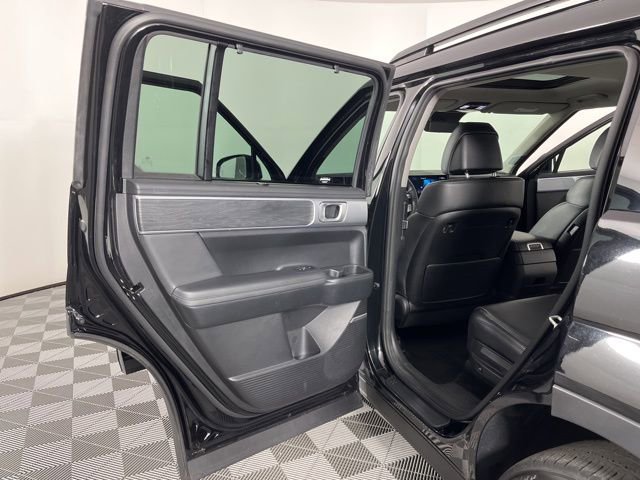 Used 2024 Hyundai Santa Fe Limited image 40