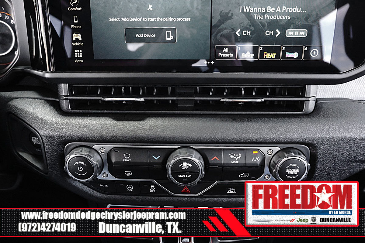 New 2025 Jeep Gladiator Sport image 21