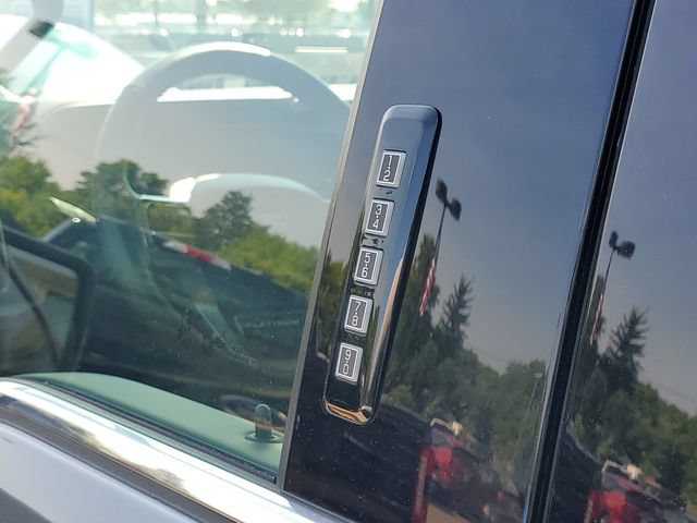 Certified 2024 Ford F150 Platinum w/ Equipment Group 703A Plus AWD/4WD image 9