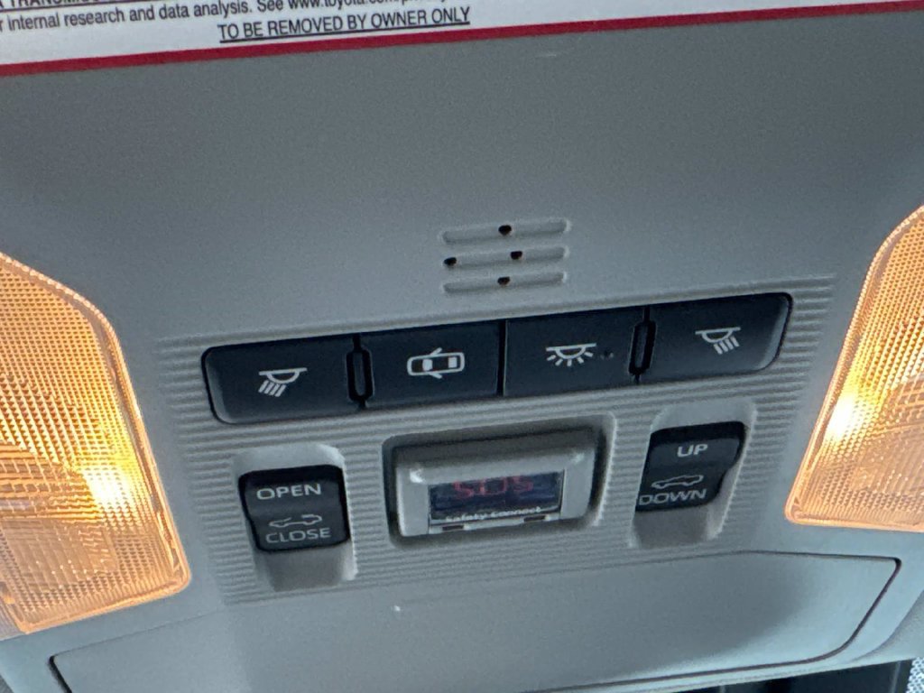 Used 2019 Toyota RAV4 XLE w/ Convenience Package AWD/4WD image 23