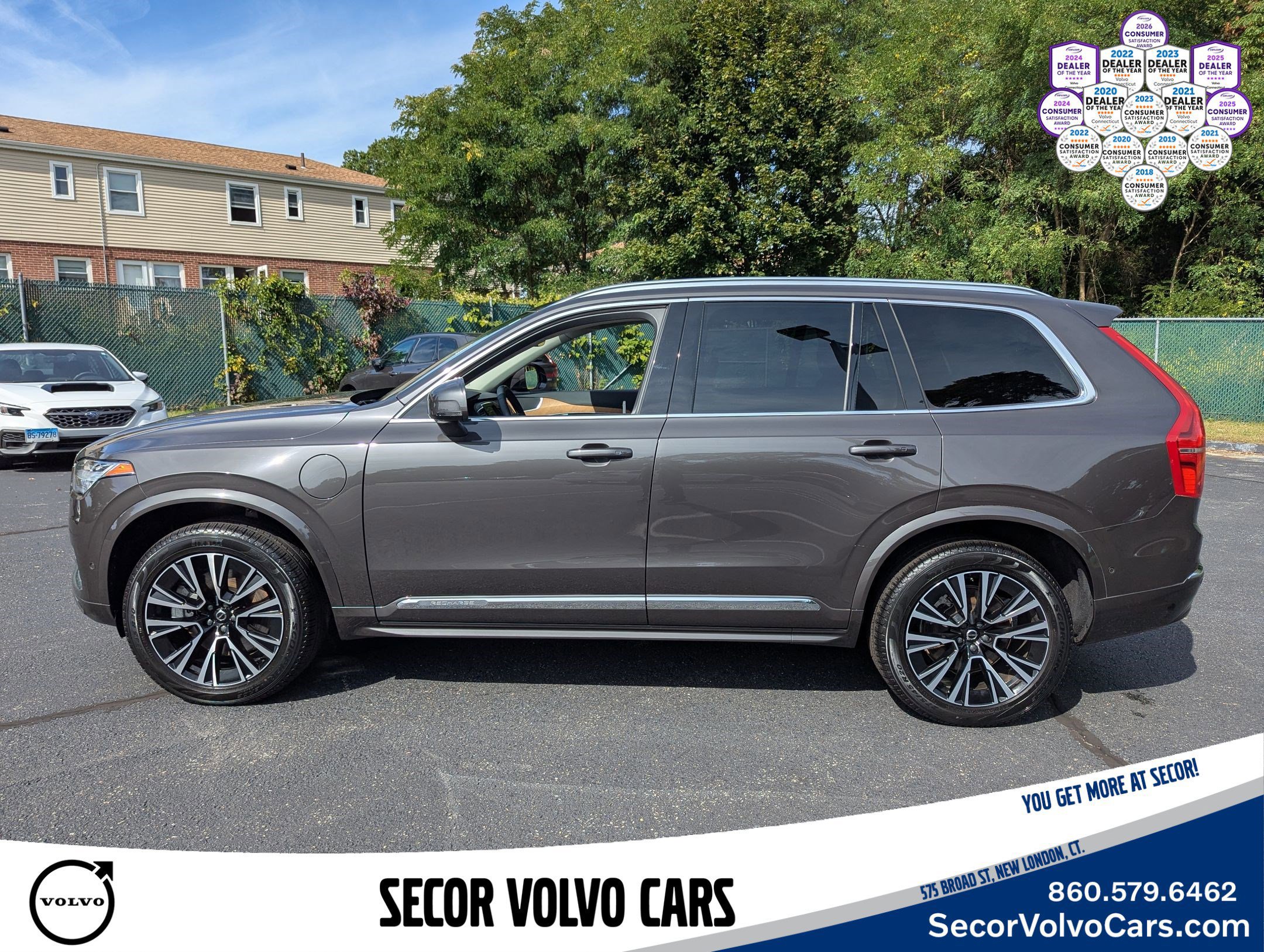 Certified 2024 Volvo XC90 T8 Plus w/ Protection Package Premier image 7
