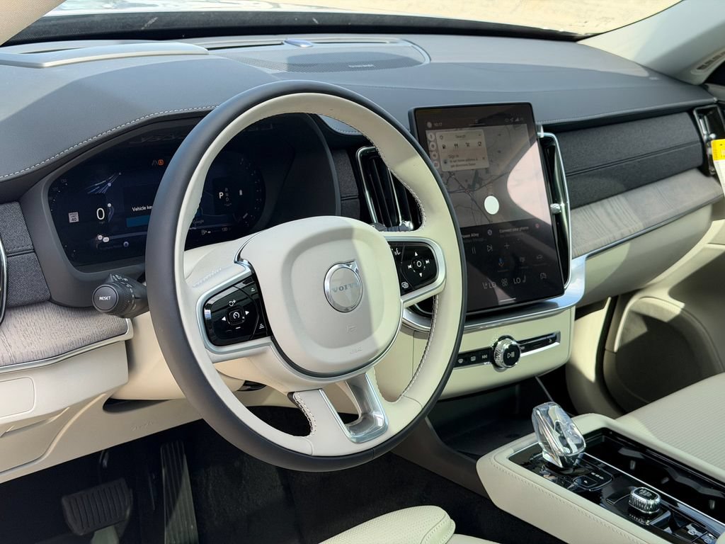 New 2026 Volvo XC90 B6 Ultra w/ Protection Package AWD/4WD image 16