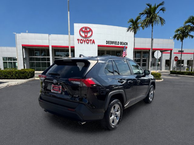 Certified 2025 Toyota RAV4 XLE FWD image 7