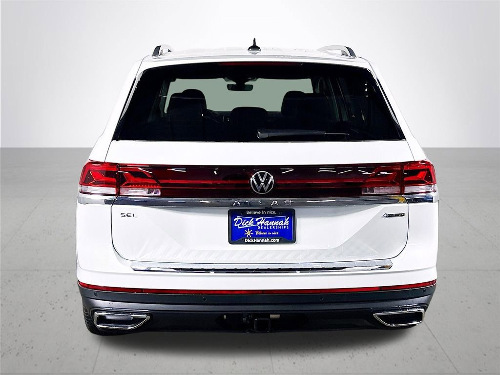 New 2025 Volkswagen Atlas SEL image 8