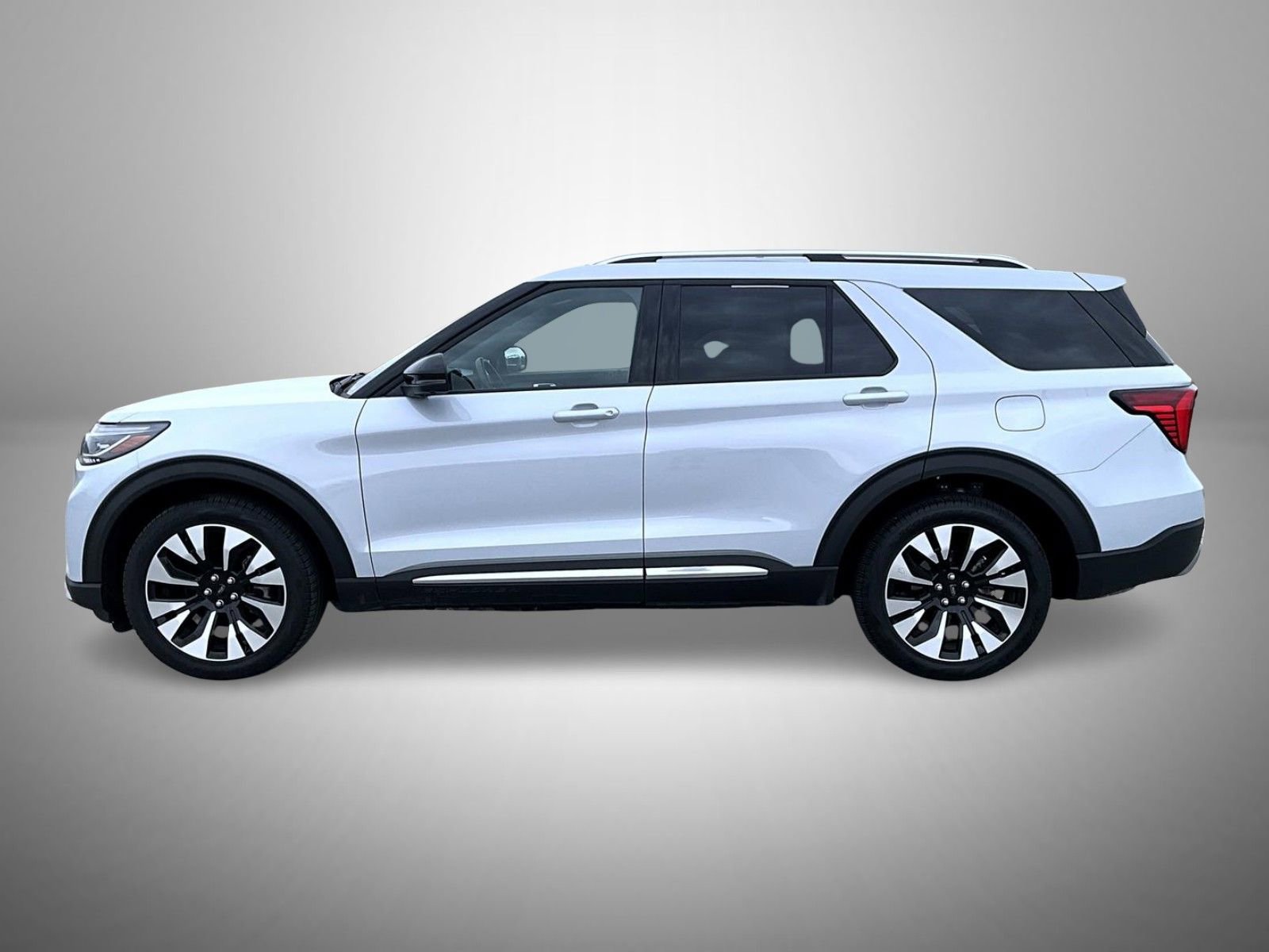 Used 2025 Ford Explorer Platinum w/ LUX Leather Package image 8