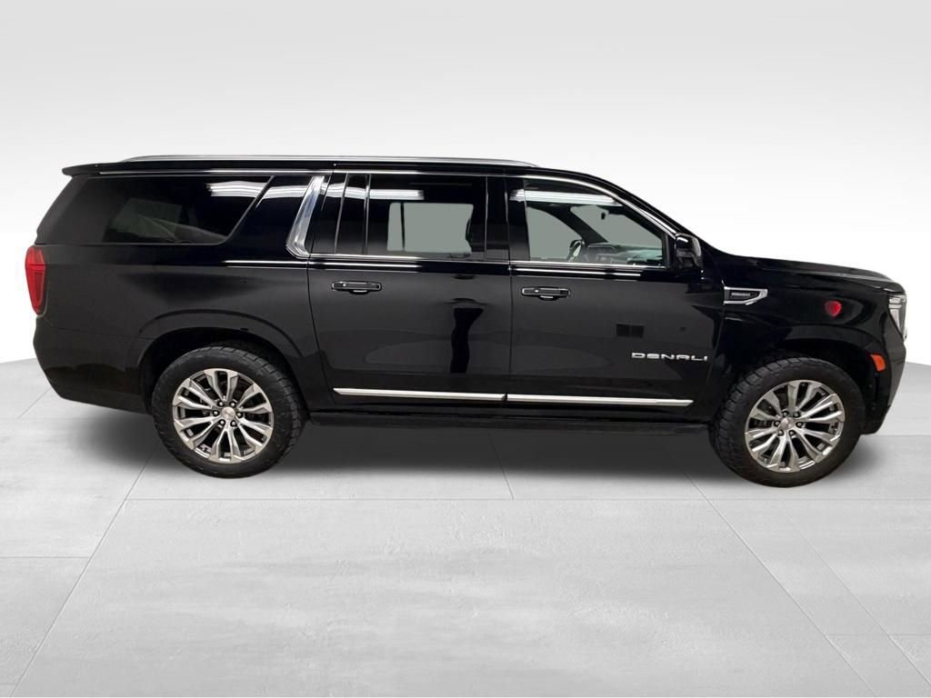 Certified 2024 GMC Yukon XL Denali w/ Denali Reserve Package image 8