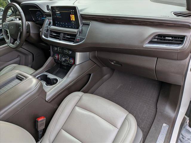 Used 2022 Chevrolet Tahoe Z71 w/ Luxury Package AWD/4WD image 20