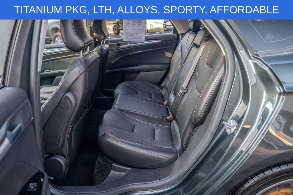 Used 2016 Ford Fusion Titanium FWD image 16