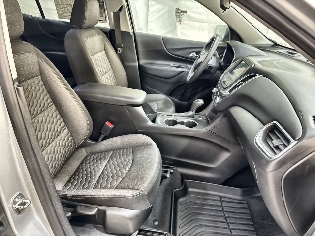 Used 2020 Chevrolet Equinox LT AWD/4WD image 28
