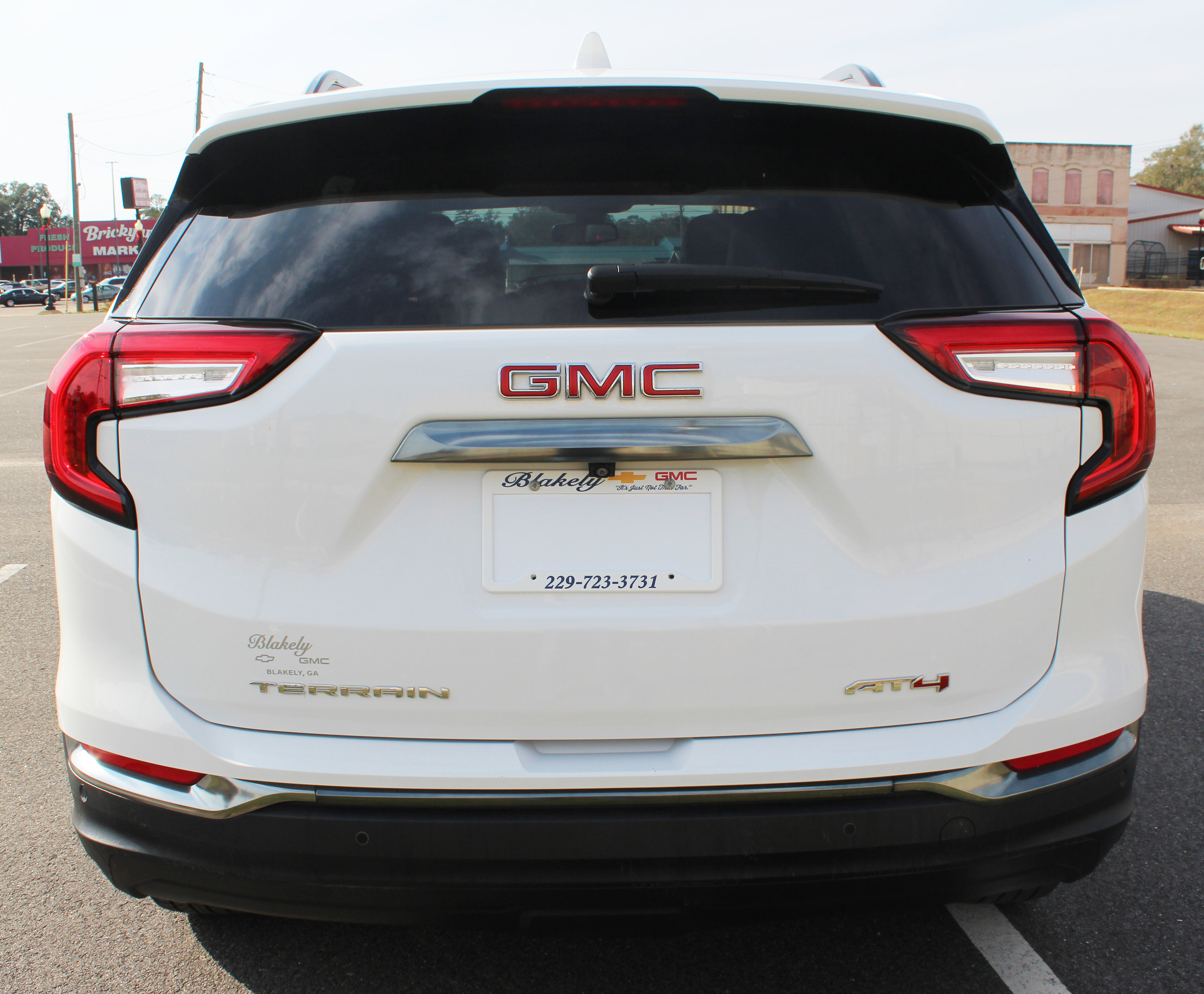 Used 2024 GMC Terrain AT4 image 6