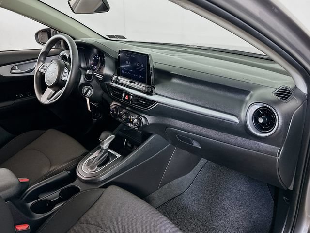 Used 2023 Kia Forte LXS w/ LXS Technology Package FWD image 21