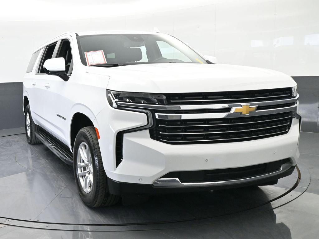 Used 2024 Chevrolet Suburban LT image 9
