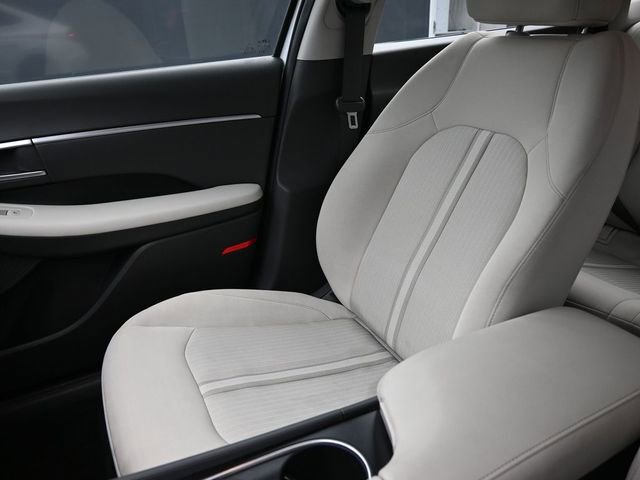Used 2025 Hyundai Sonata SEL FWD image 35