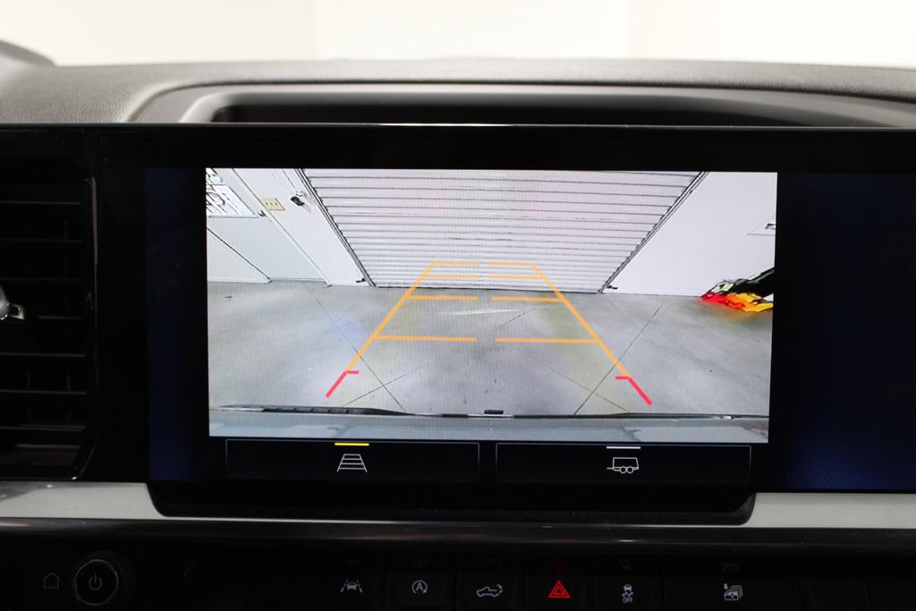 Used 2024 Chevrolet Silverado 1500 LT image 35