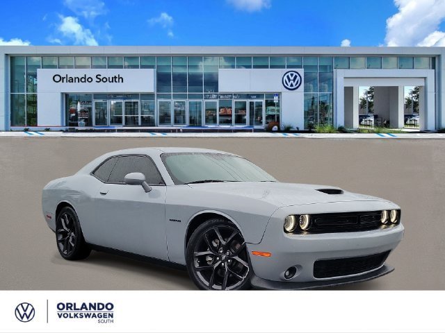 Used 2022 Dodge Challenger R/T w/ Driver Convenience Group RWD image 1